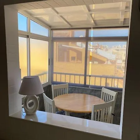 Beachfront - Mar Azul Apartment *