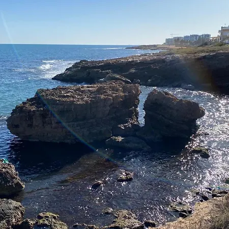 Beachfront - Mar Azul Apartment