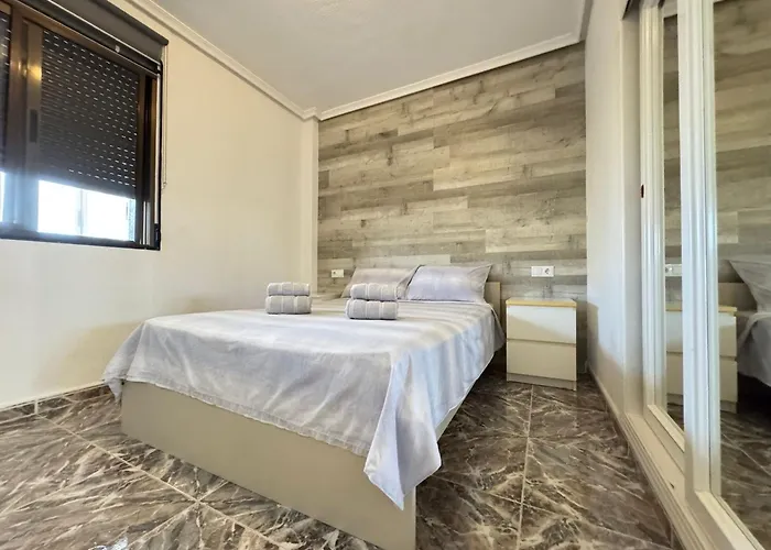 Beachfront - Mar Azul Apartment